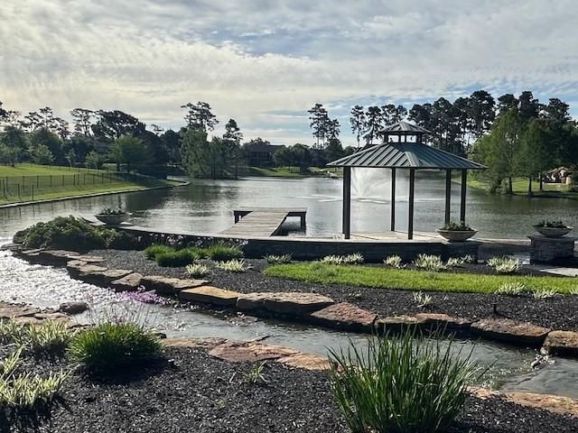 13703 Oak Harbor Bend, Cypress, TX 77429