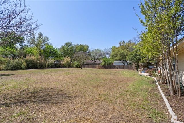 4109 Bilglade Road, Fort Worth, TX 76109