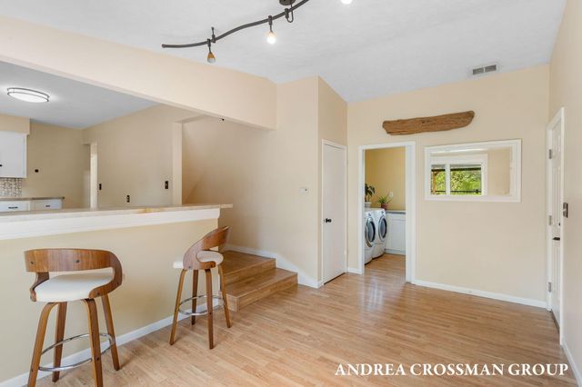 4684 Pine Drive, Holland, MI 49423