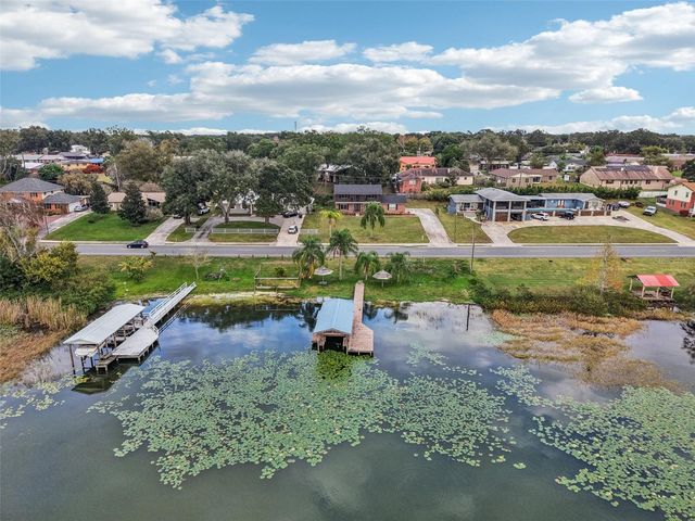 1218 LAKE ARIANA BOULEVARD, Auburndale, FL 33823