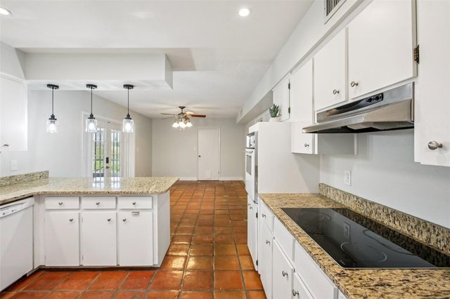 1218 LAKE ARIANA BOULEVARD, Auburndale, FL 33823