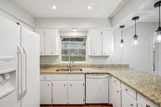 1218 LAKE ARIANA BOULEVARD, Auburndale, FL 33823