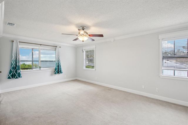 1218 LAKE ARIANA BOULEVARD, Auburndale, FL 33823