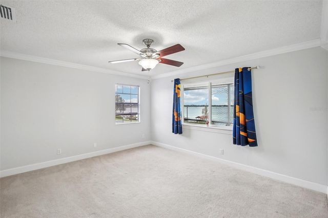 1218 LAKE ARIANA BOULEVARD, Auburndale, FL 33823