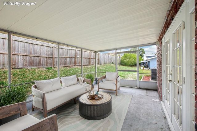 1218 LAKE ARIANA BOULEVARD, Auburndale, FL 33823