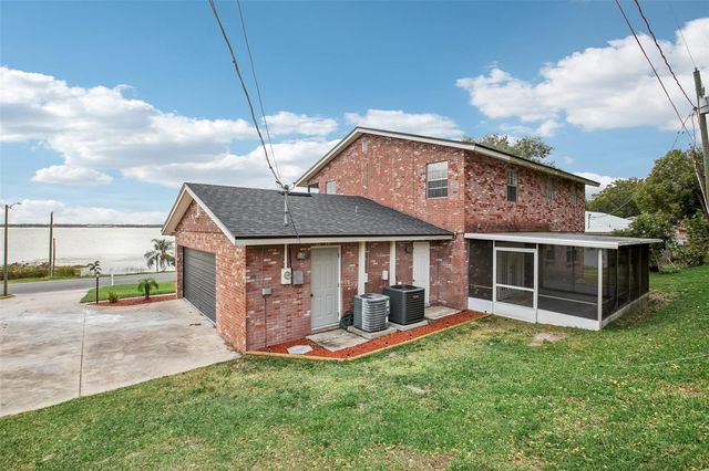 1218 LAKE ARIANA BOULEVARD, Auburndale, FL 33823