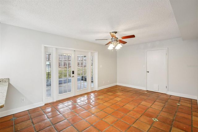 1218 LAKE ARIANA BOULEVARD, Auburndale, FL 33823