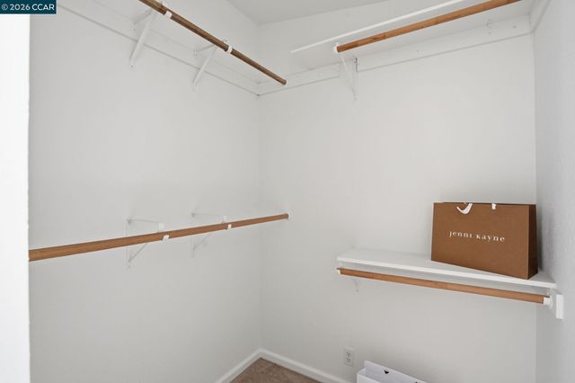 27 Whitehall Dr, Orinda, CA 94563