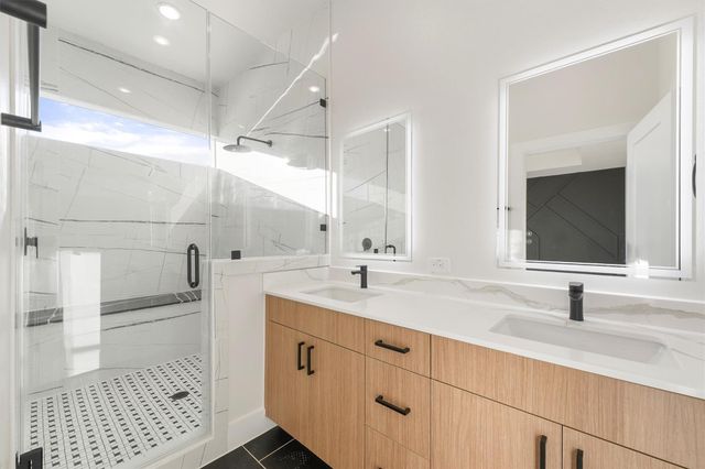 5304 Teodoro Lane, Houston, TX 77091