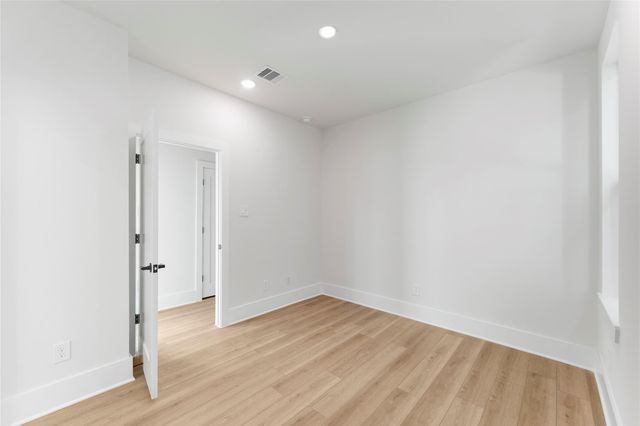 5304 Teodoro Lane, Houston, TX 77091