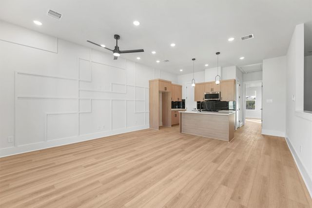 5304 Teodoro Lane, Houston, TX 77091