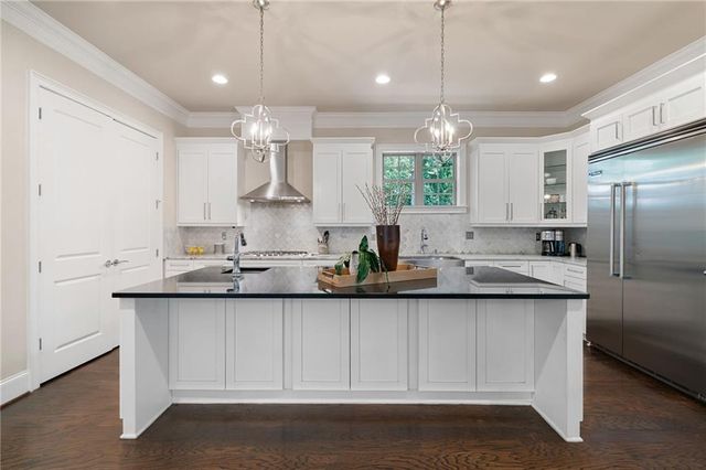 2601 Stoland Drive NE, Brookhaven, GA 30319