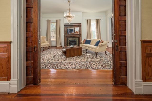 715 Broadway, Columbus, GA 31901