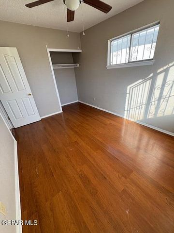 10533 TAREYTON Street, El Paso, TX 79924