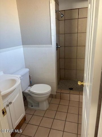 10533 TAREYTON Street, El Paso, TX 79924