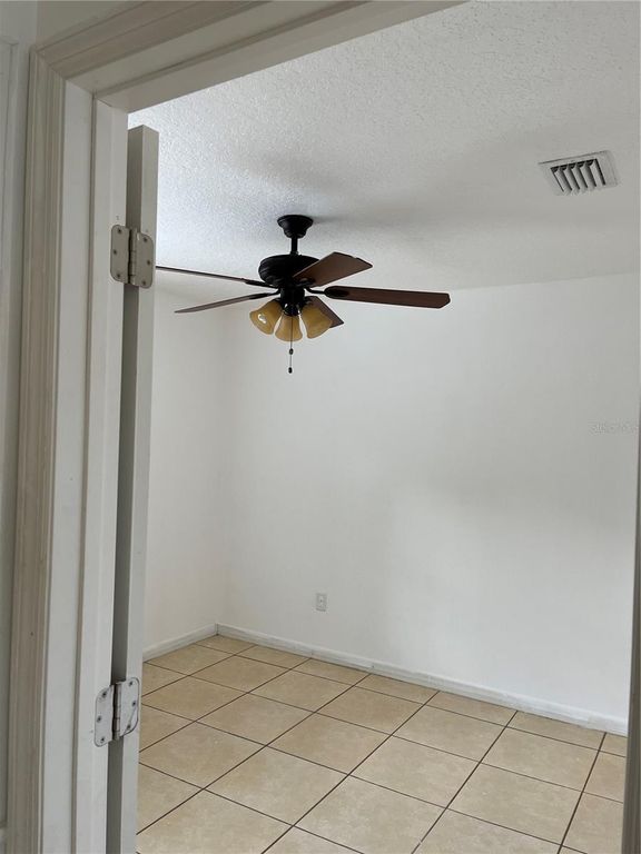 Image 12 of property listing at 1224 TURRISI BOULEVARD, Orlando, FL 32807