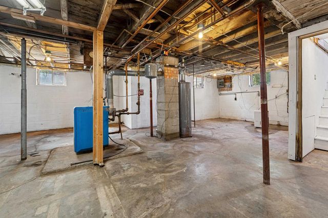 161 E SCOTT STREET, Fond Du Lac, WI 54935