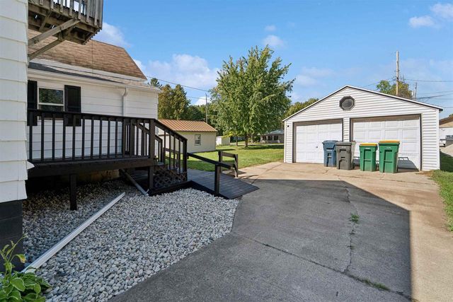 161 E SCOTT STREET, Fond Du Lac, WI 54935