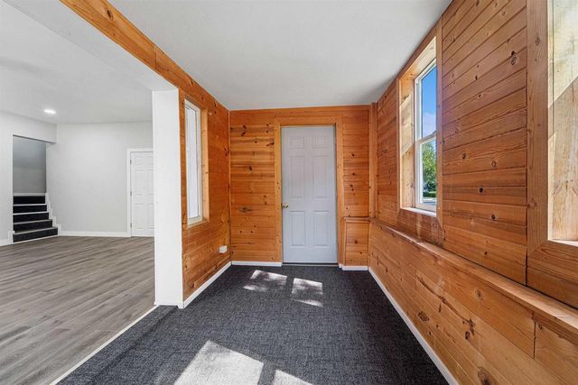 161 E SCOTT STREET, Fond Du Lac, WI 54935