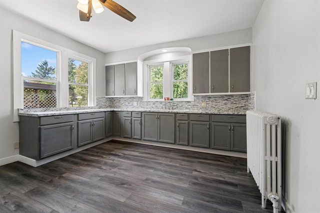 161 E SCOTT STREET, Fond Du Lac, WI 54935