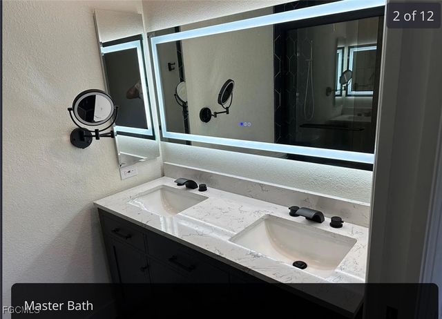 2205 NE 8th PL, Cape Coral, FL 33909