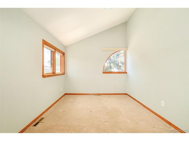 1950 S Lansing Ct, Aurora, CO 80014