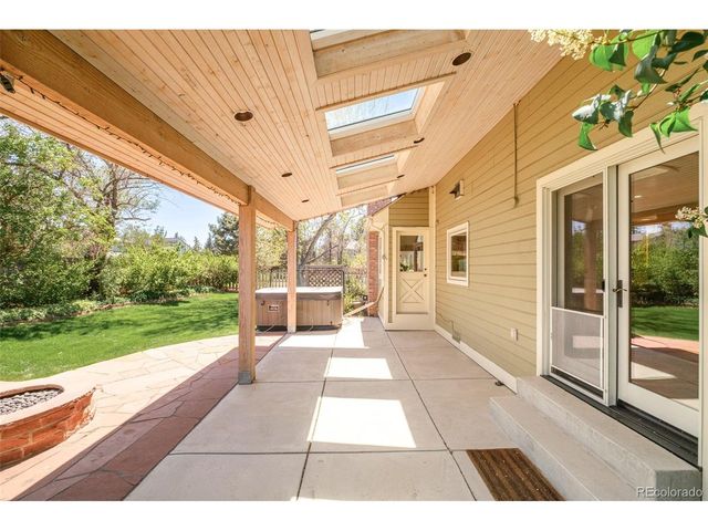 1950 S Lansing Ct, Aurora, CO 80014