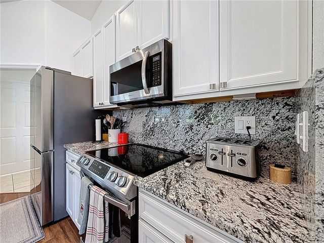 9131 N Alpinia Drive, Citrus Springs, FL 34434