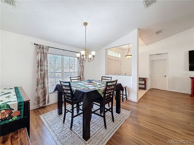 9131 N Alpinia Drive, Citrus Springs, FL 34434