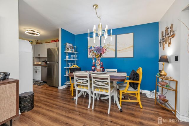818 Cricket Lane, Woodbridge Proper, NJ 07095