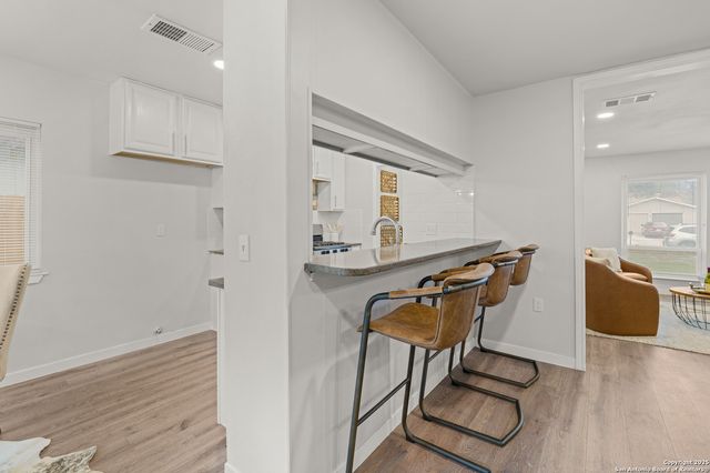 10223 Flatland, Converse, TX 78109