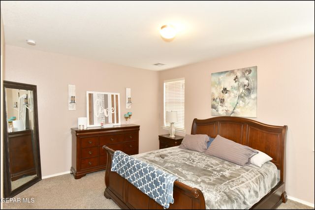 505 GINGER FRANCIS Lane, El Paso, TX 79938