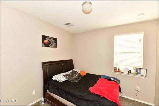 505 GINGER FRANCIS Lane, El Paso, TX 79938