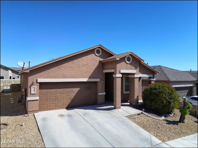 505 GINGER FRANCIS Lane, El Paso, TX 79938
