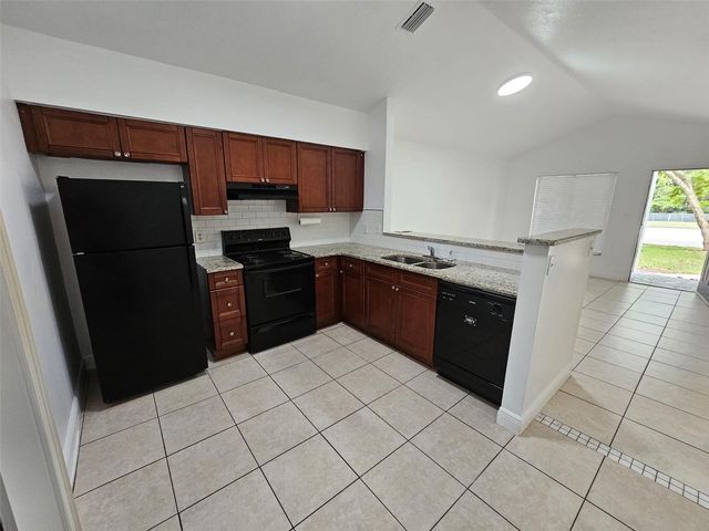 10481 RIVA RIDGE TRAIL, Orlando, FL 32817