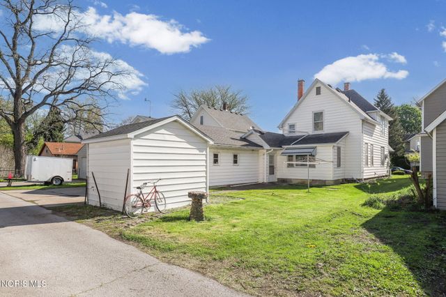 418 S Church Street, Bowling Green, OH 43402