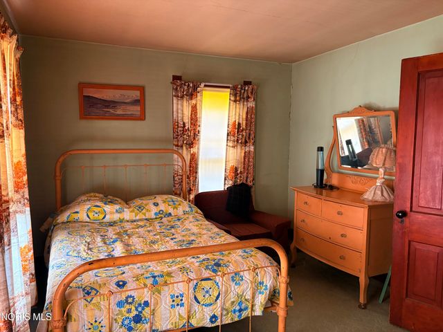 418 S Church Street, Bowling Green, OH 43402