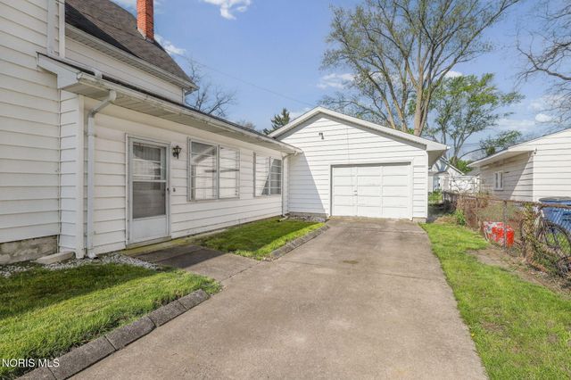 418 S Church Street, Bowling Green, OH 43402
