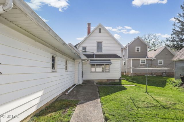 418 S Church Street, Bowling Green, OH 43402