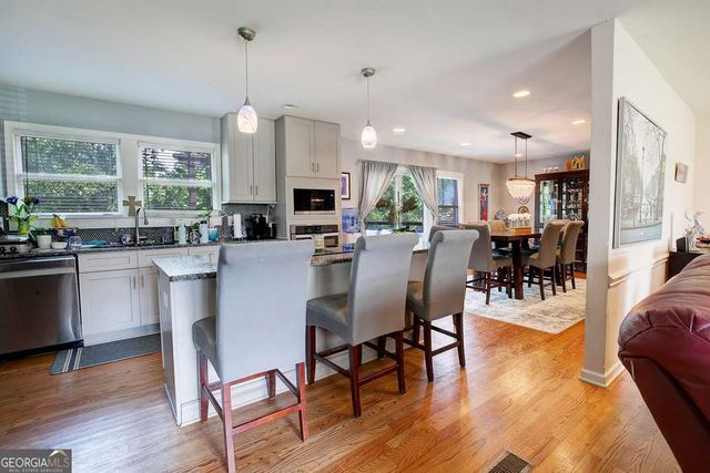 2427 Siesta Court, Marietta, GA 30062