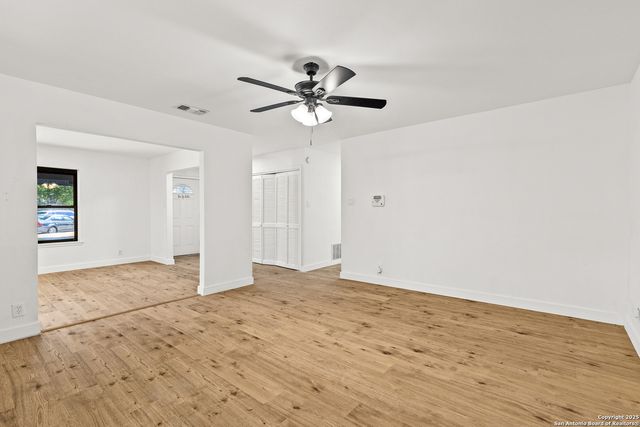 9311 Contessa Dr, San Antonio, TX 78216