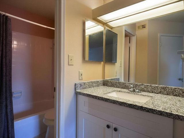 2121 Hepburn Street 505, Houston, TX 77054