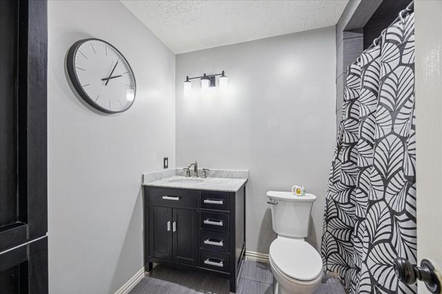 5010 Peebles Drive, Houston, TX 77084