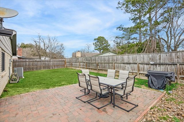 5010 Peebles Drive, Houston, TX 77084