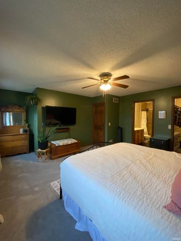 4006 Finchley Court, Fort Wayne, IN 46815