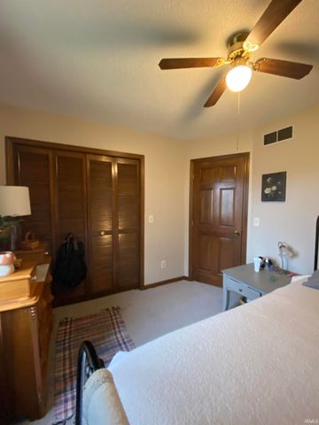 4006 Finchley Court, Fort Wayne, IN 46815