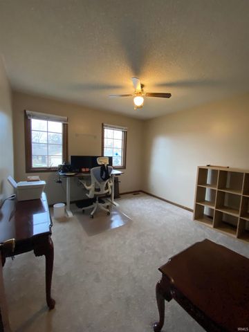 4006 Finchley Court, Fort Wayne, IN 46815