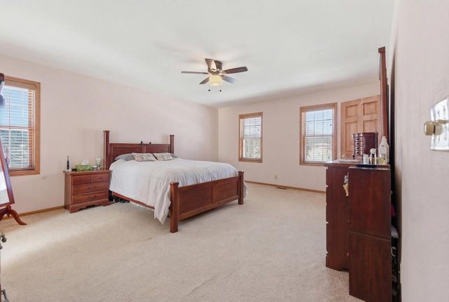 N53W14023 Invery DRIVE, Menomonee Falls, WI 53051