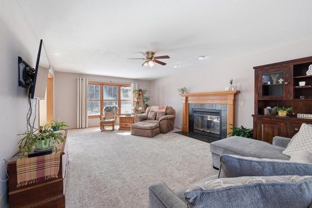 N53W14023 Invery DRIVE, Menomonee Falls, WI 53051