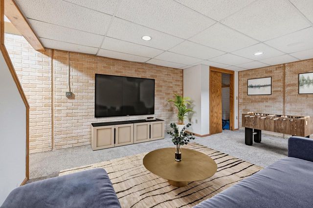 N53W14023 Invery DRIVE, Menomonee Falls, WI 53051